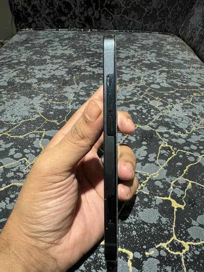 iPhone 13 pta approved 256gb