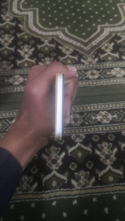 tecno mobile da full OK dy 4+4/128 ram ya dy with box