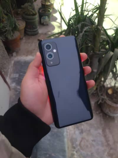 One plus 9 128 gb pta proved cell phone available