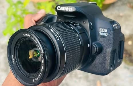 Canon 700D Dslr camera