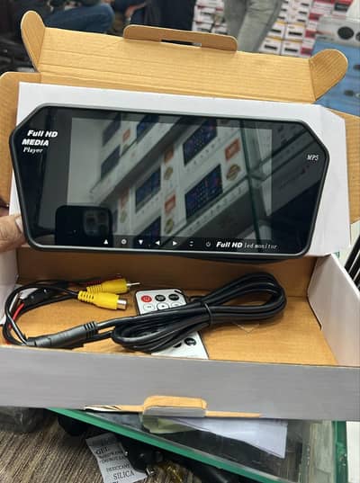 Car LCD back mirror players with Bluetooth with USB full HD. 1080