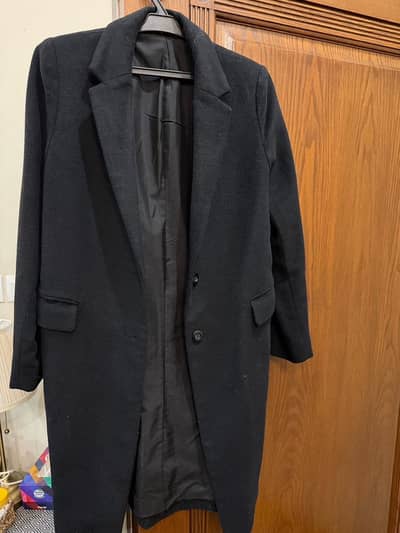 Uniqlo brand black color coat