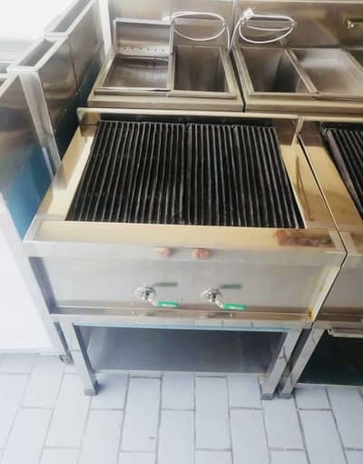 Charcoal grill panini grill food warmer salad bar pizza oven