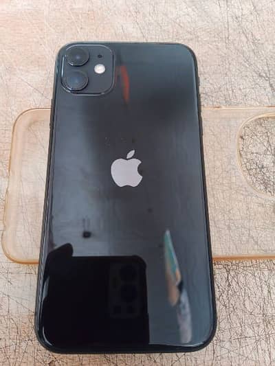 Iphone 11 non pta sim locked 64 Gb with bo