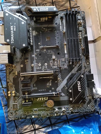 Msi B450 tomahawk max motherboard (faulty)