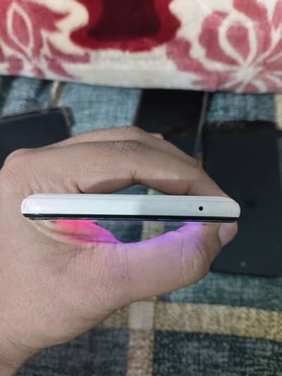 google pixel 3 white colour with box 4/64
