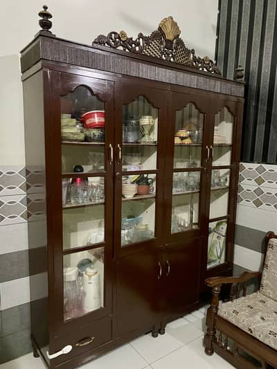 Chinyoti Showcase - Slightly Used