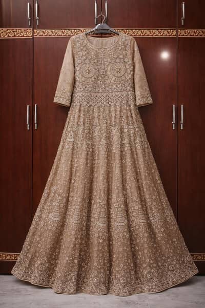 new condition bridal waleema lehnga for sale