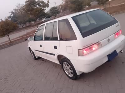 I am selling Suzuki Cultus vxl 2016
