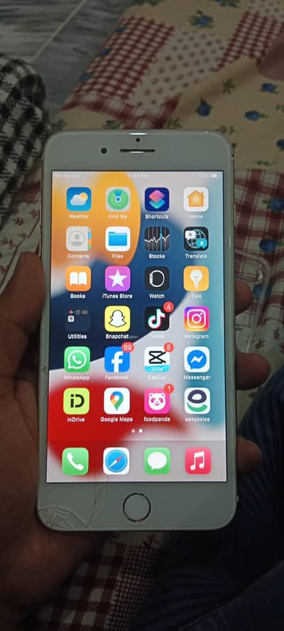 I phon 7 plus 256gb urjant sale