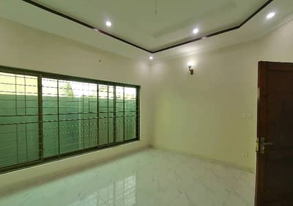 Centrally Located Lower Portion For rent In Gulshan-e-Ravi - Block C Available