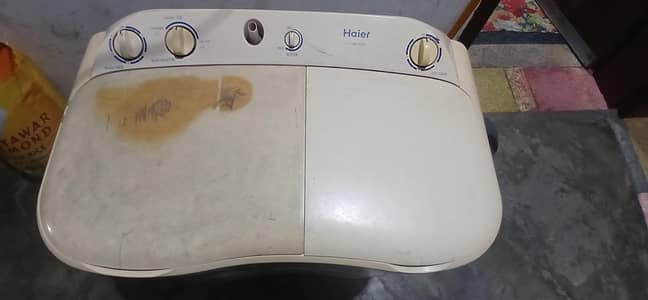 Haire twin tab Washing machine.