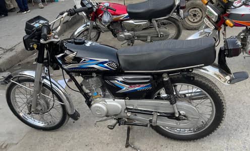 Honda CG 125 2015 model