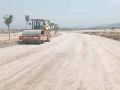 New city Phase-2 q Block Plot size 25x50 Plot is available for sale  Street # 47 Plot # 41  Price Final 20 lac