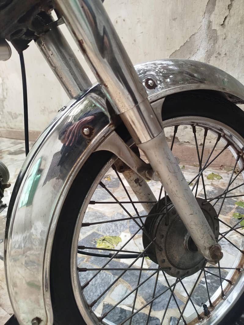 دھوم مچا دھوم 10