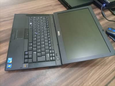 Dell Latitude E6410 Core i7 1st Gen 8GB/320GB Nvidia 3100M  Graphic C