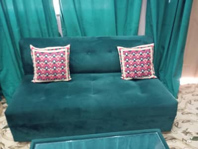 9deater sofa set with large squares tabledark green velvet