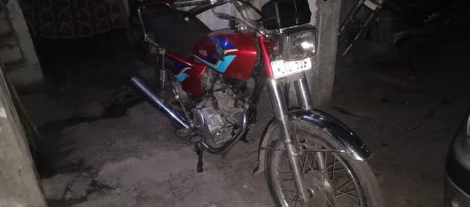 Honda CG 125 2003 Model restored.