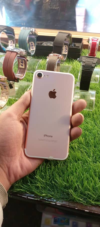 Iphone 7 non PTA best price