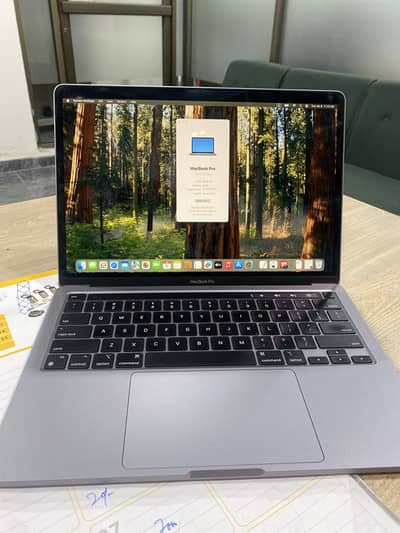 MacBook M2 Pro