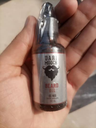 Oud wood beard oil DARI MOOCH Best oil