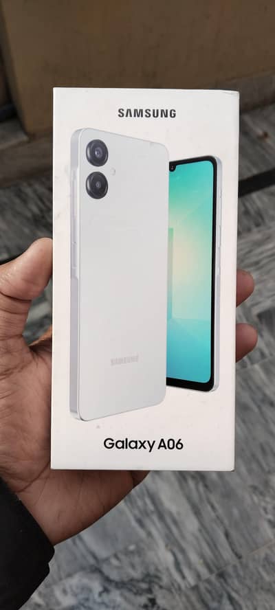 Samsung Galaxy A06 Smartphone With Box Cable 4 Months Warranty 10/10. .