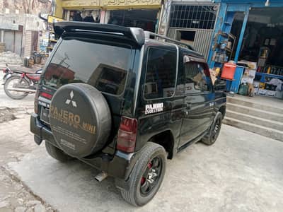 Mitsubishi Japani Mini Pajero 660cc