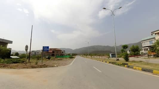 You Can Find A Gorgeous Residential Plot For Sale In D-12