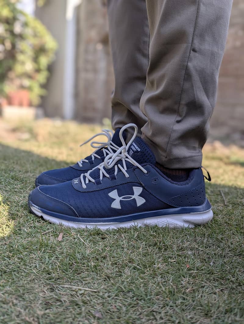 Under Armour Charged Assert 8 1