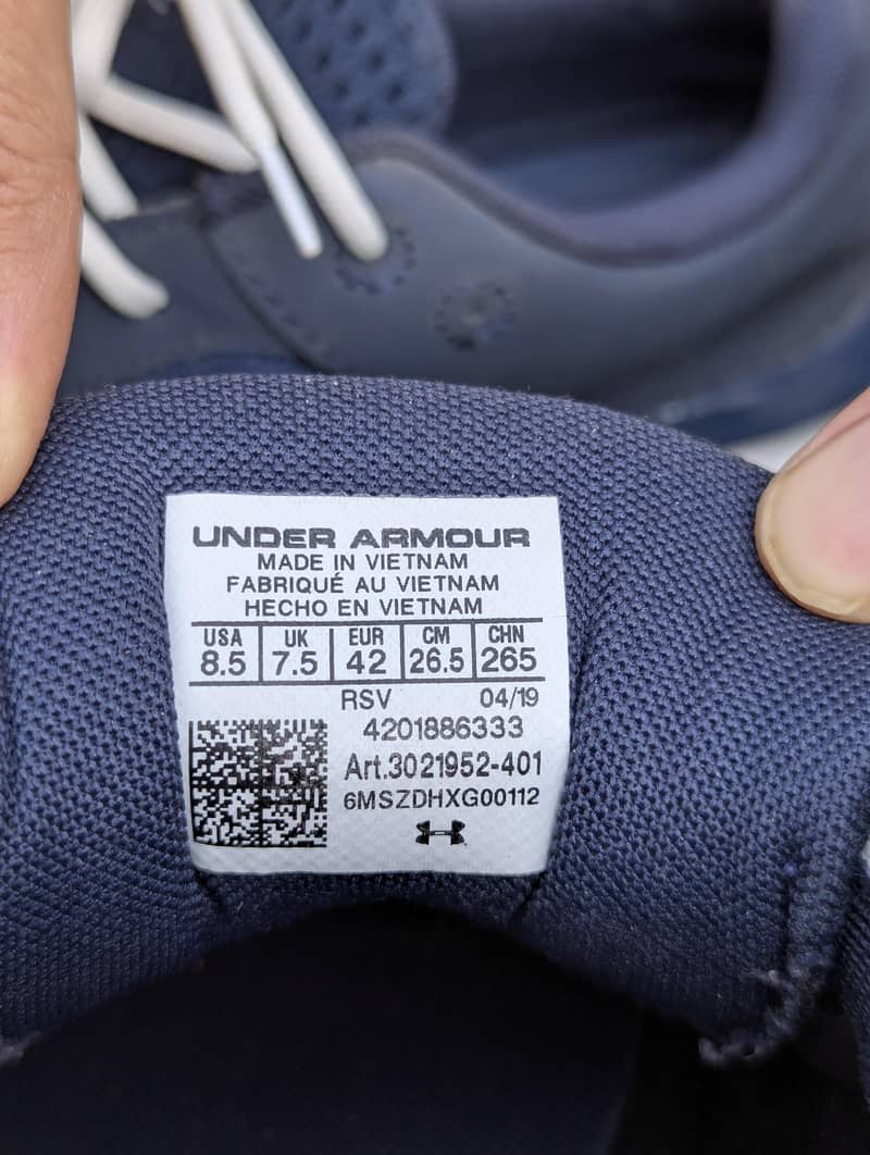 Under Armour Charged Assert 8 5
