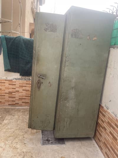 Iron strong safe for sale neww condition at good price