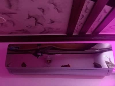 DC inverter orient Ac 1.5 ton.