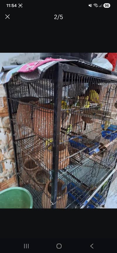 Pinjra Mazboot He 2 he  or ek 3 portion wala hi avalibe he no damg New