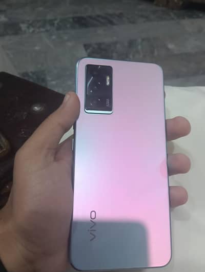 vivo v23e with original box and charger