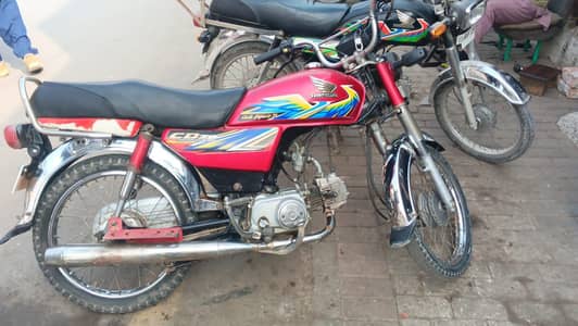 Honda cd70 2021