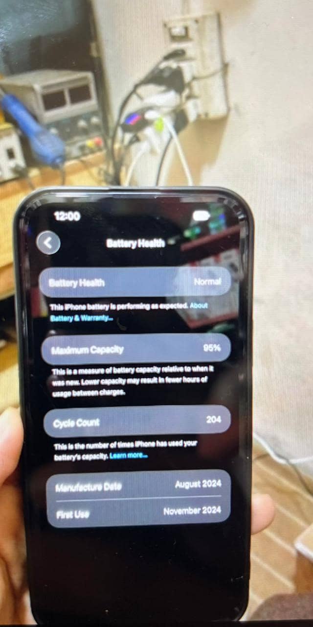 Apple iPhone 15 plus 0