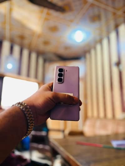 Infinix hot 50 pro plus 12 256.10by 10