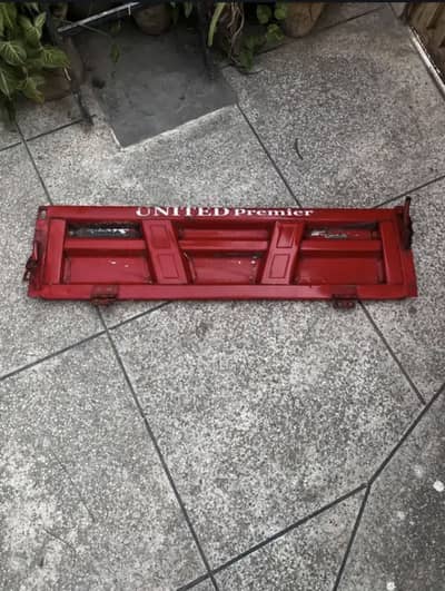 Loader rikshah back door