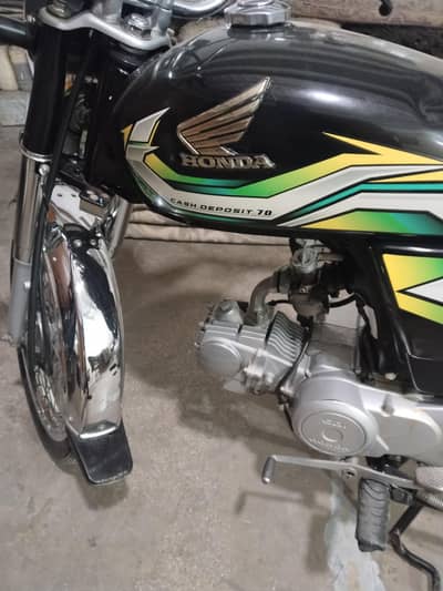 Honda CD 70 2023