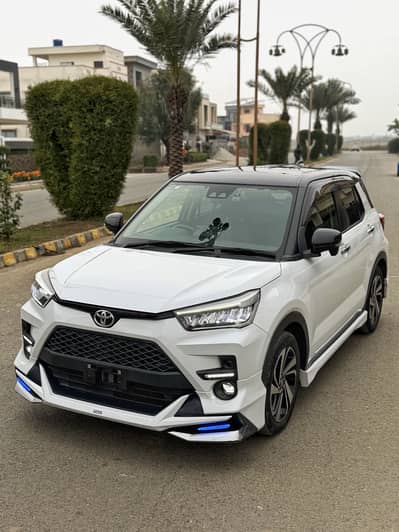 Toyota raize Z modelista two tone 2026 fresh import