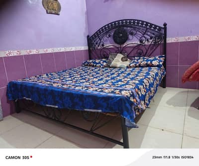 Iron bed with mattress full size