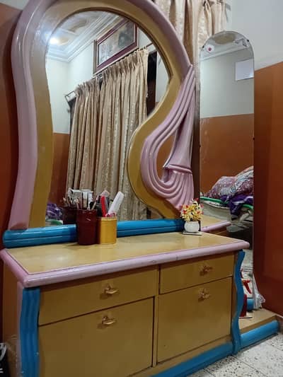 dressing table with 2 mirrors  for sale