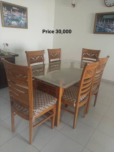 6 Seater Dining table and Chairs