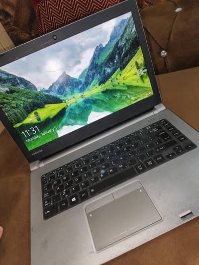 Toshiba tecra core i5 6th gen