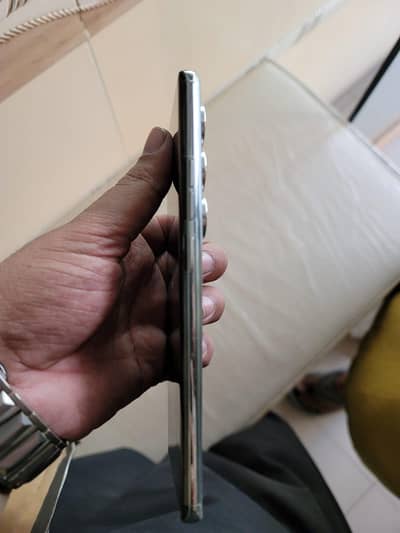 Tecno Camon 40 Pro 8GB/256GB – 10/10 Condition – 59,000