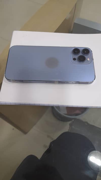 urgent for sale iphone13 promax Condition 8/10 Battery 87% Urgent sale