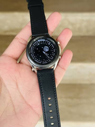 Samsung Watch 3 41mm 8.5/10 Condition with original charger only