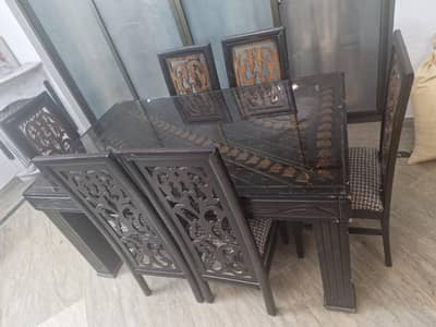 wooden 6 chair dinning table 9/10