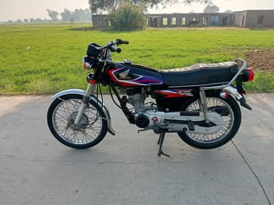 model 17 number All Punjab location gujr khan 03085789674