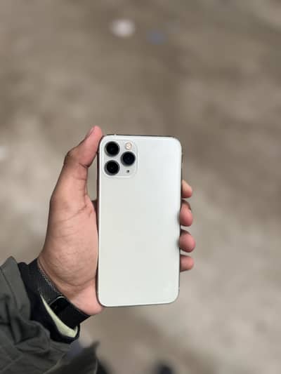 iphone 11 pro 64GB pack phone